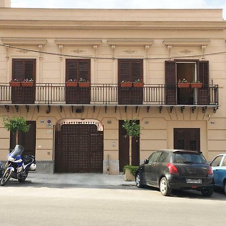 301B&B ปาแลร์โม ภายนอก รูปภาพ